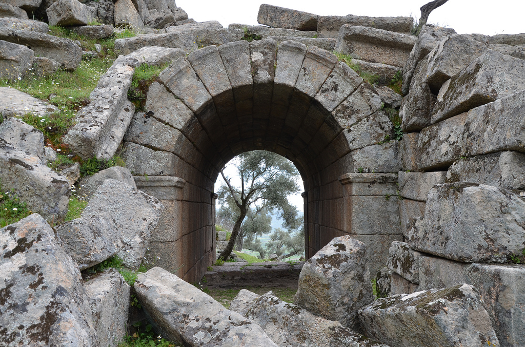 The arched entrance leading to the diazoma of the Hellenistic Theatre.