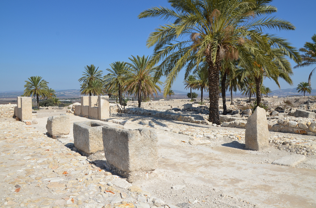 The Southern Stables, they had five units and could accommodate 150 horses, 9th or 8th century BC.