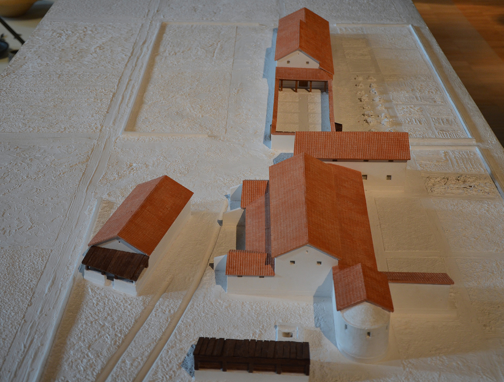 Model of a luxurious country villa around 175/200 AD. Gallo-Roman Museum of Tongeren, Belgium.