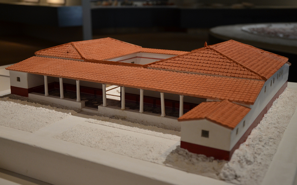 Model of a luxurious town house in Atuatuca Tungrorum in 150 AD. Gallo-Roman Museum of Tongeren, Belgium.