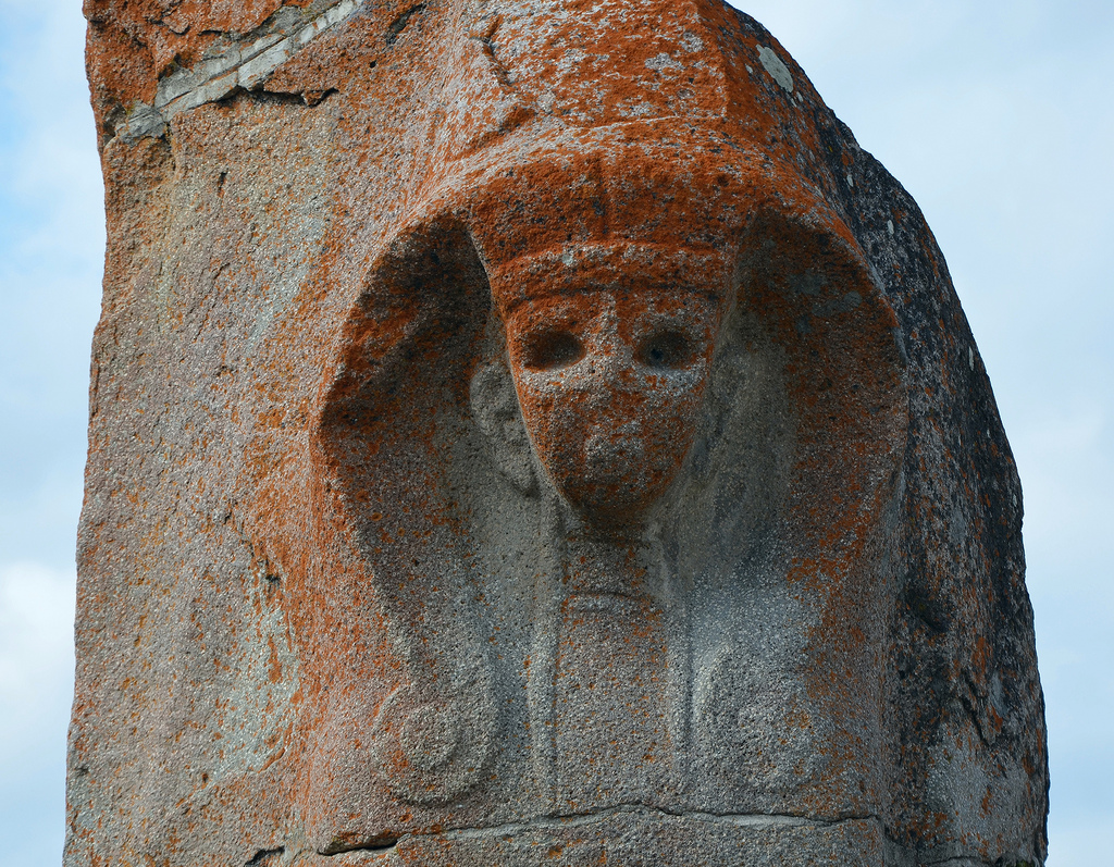 A close-up of one of the sphinx protomes.