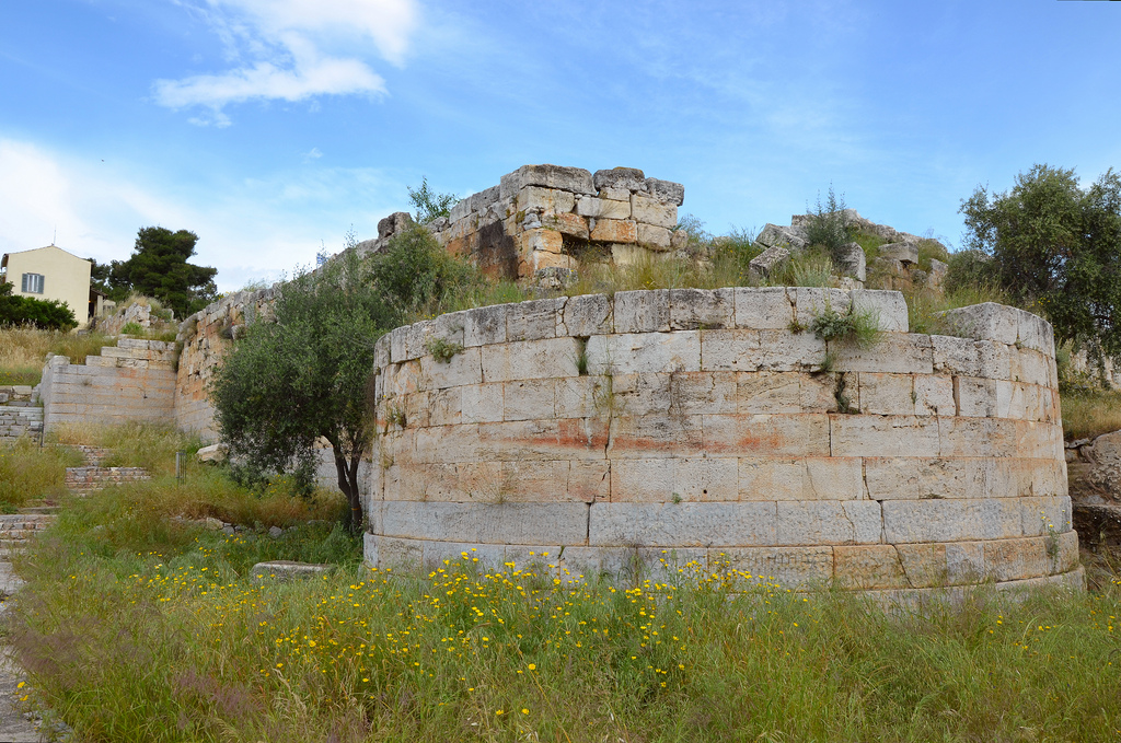 The fortification wall and circular corner-tower dating to the 4th century BC.