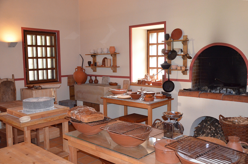 The reconstructed Roman kitchen (culina). The Villa Borg produces its own Roman bread which you can buy at the tavern. The bread is baked inside the reconstructed kitchen.