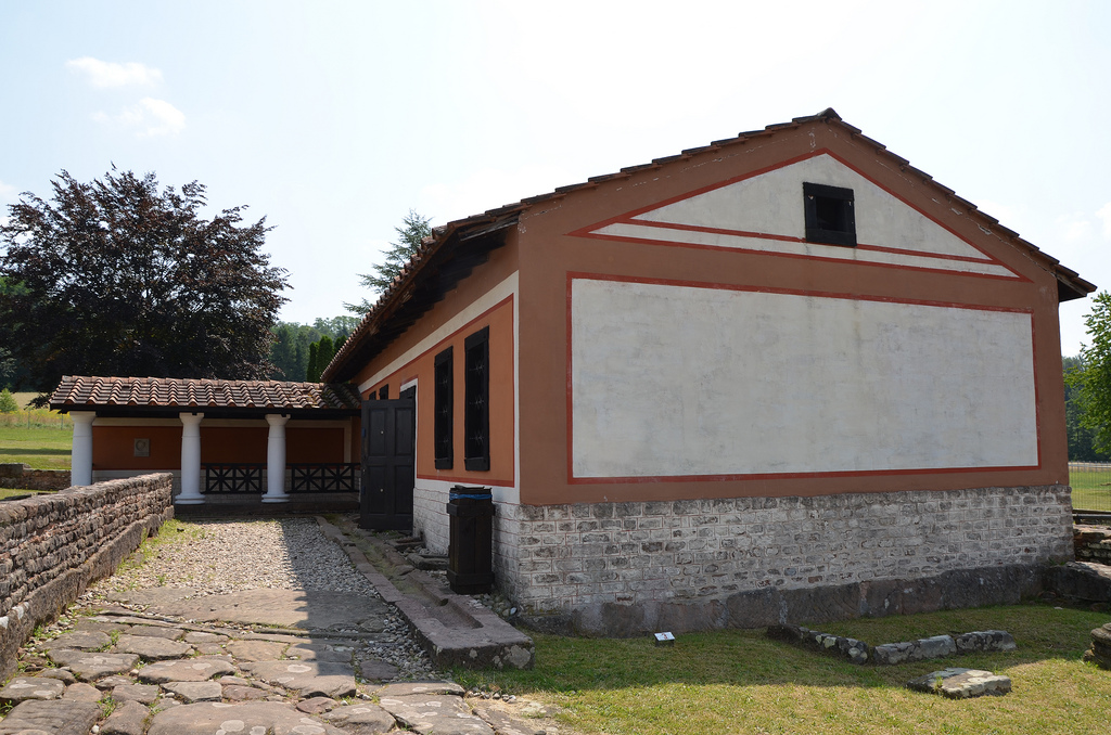 The reconstructed House of the Columns.