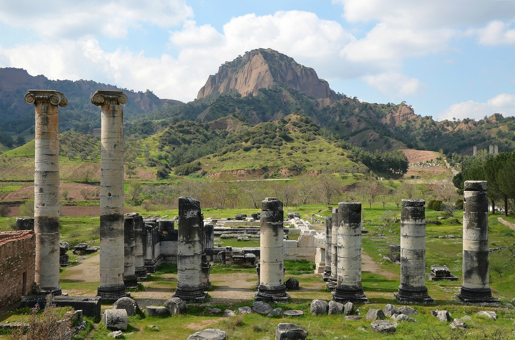The ruins of the great Ionic Temple of Artemis, one of the largest in the world.